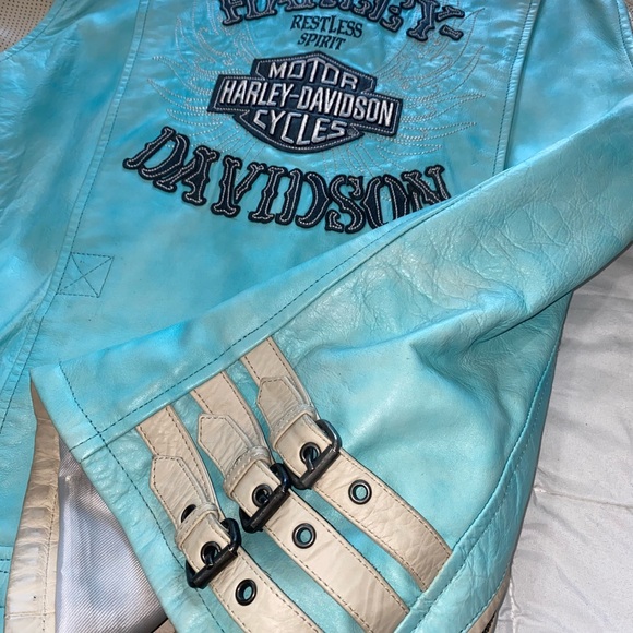 Harley Davidson leather riding jacket for women L - Picture 3 of 7